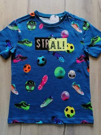 Next póló kék, simogatós, foci mintás Új-címkés (122)