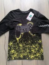  Playstation póló h.ujjú, fekete, kontroller mintás Új-címkés (146)