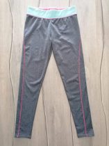 YD edző leggings szürke színű (146)